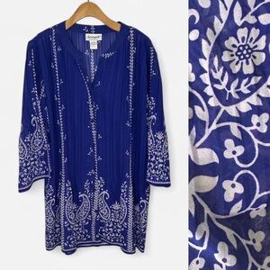 Serengeti Royal Blue and White Floral Tunic Size Large